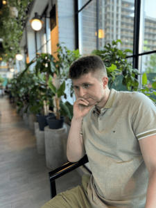 Дмитрий Остапенко